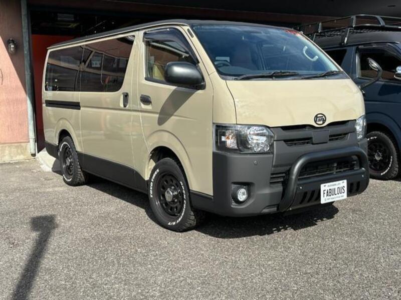 HIACE VAN