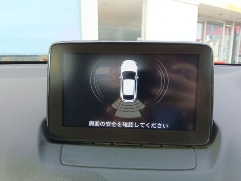 MAZDA2