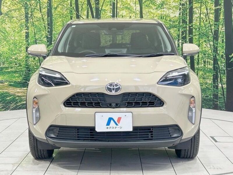 YARIS CROSS