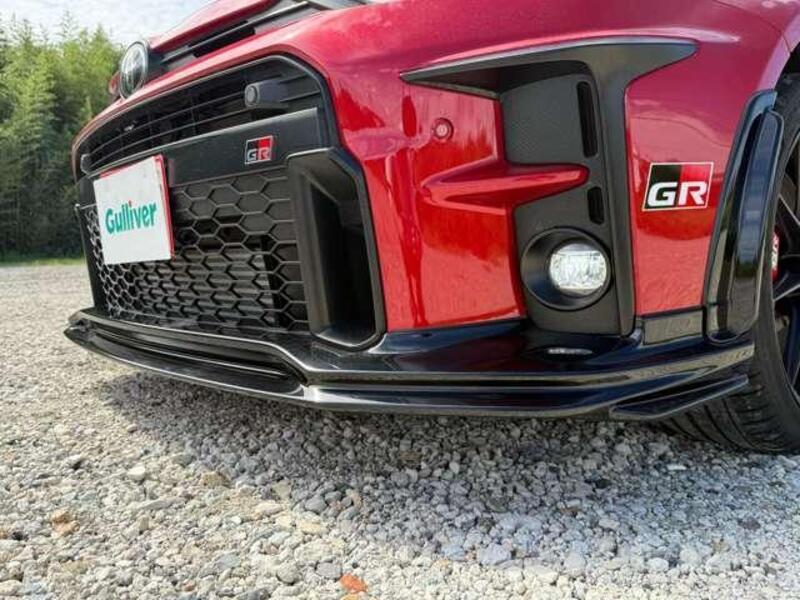 GR YARIS
