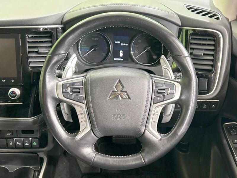 OUTLANDER PHEV