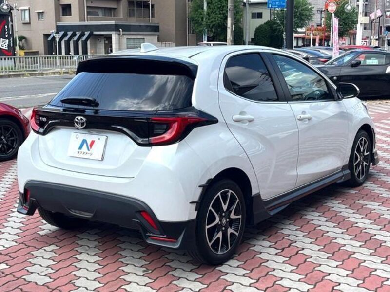 YARIS