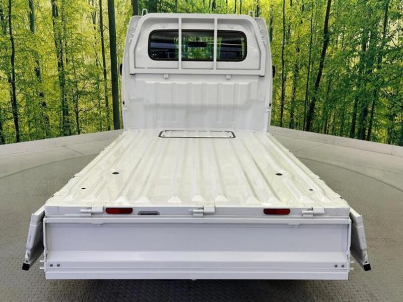 CLIPPER TRUCK