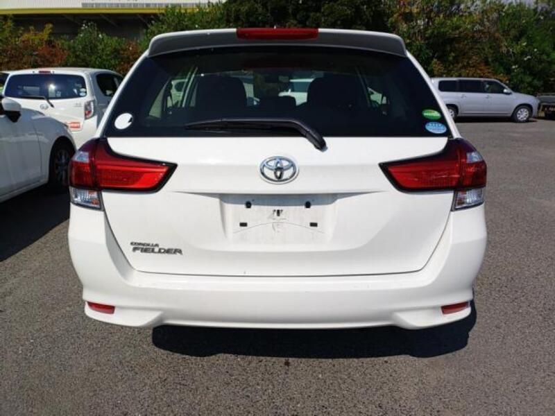 COROLLA FIELDER