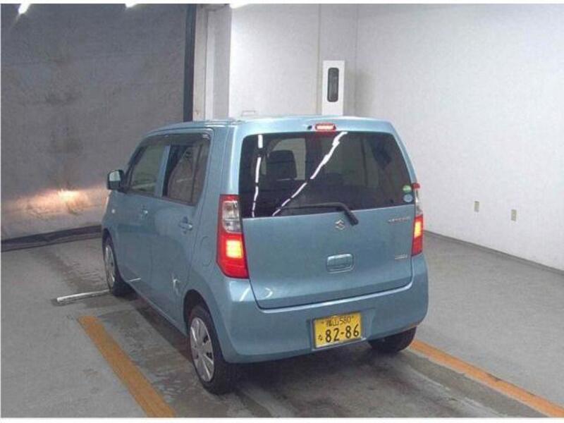 WAGON R