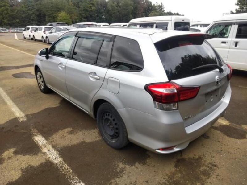 COROLLA FIELDER