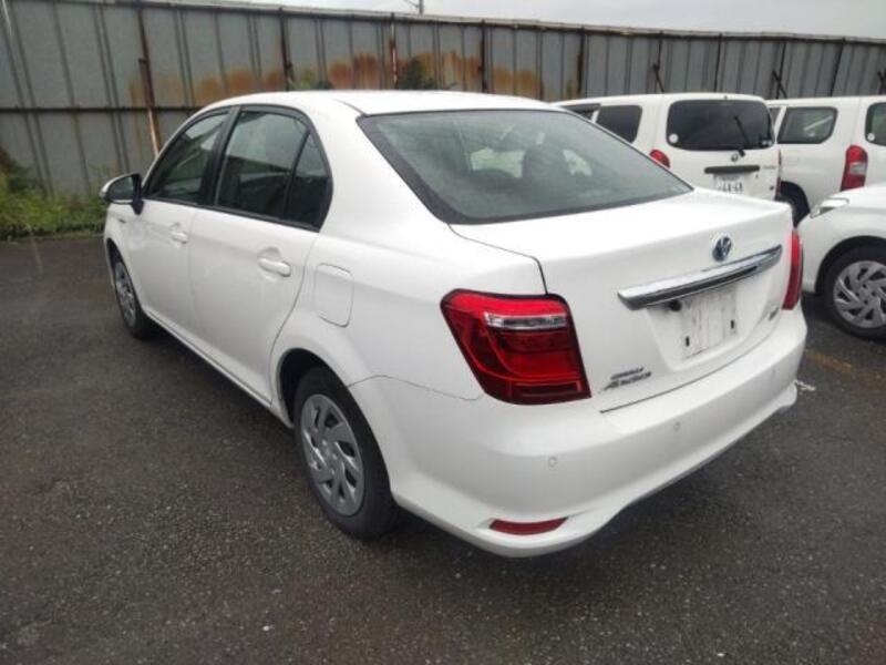COROLLA AXIO
