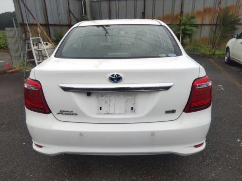 COROLLA AXIO