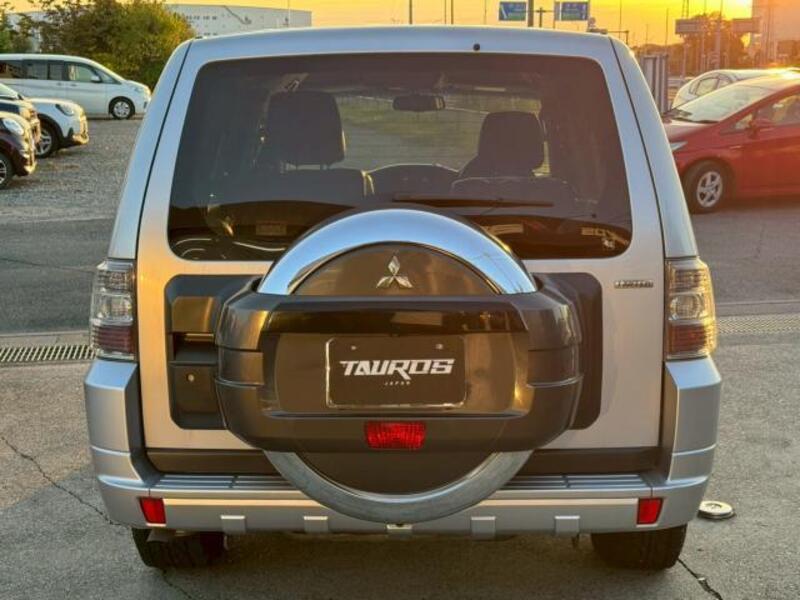 PAJERO