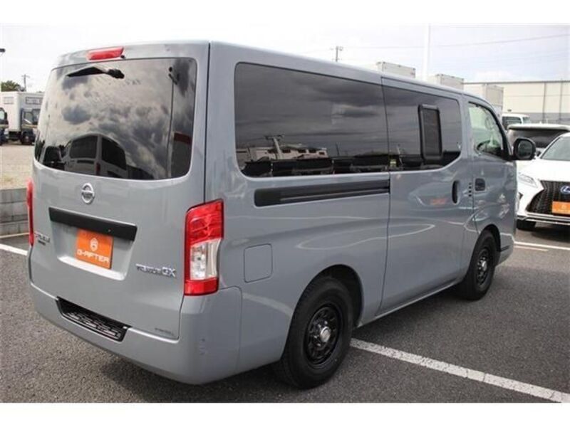 NV350 CARAVAN