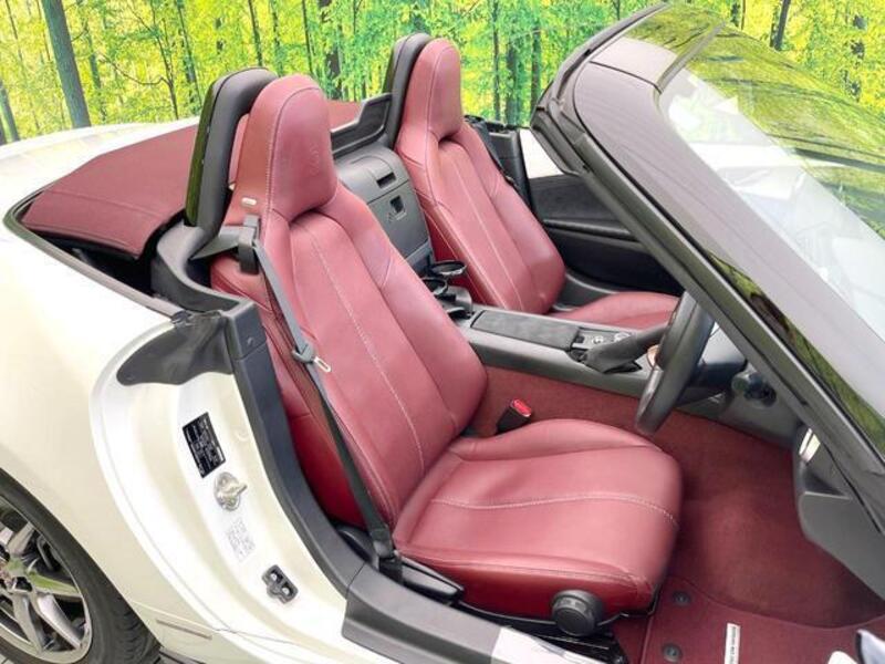 ROADSTER