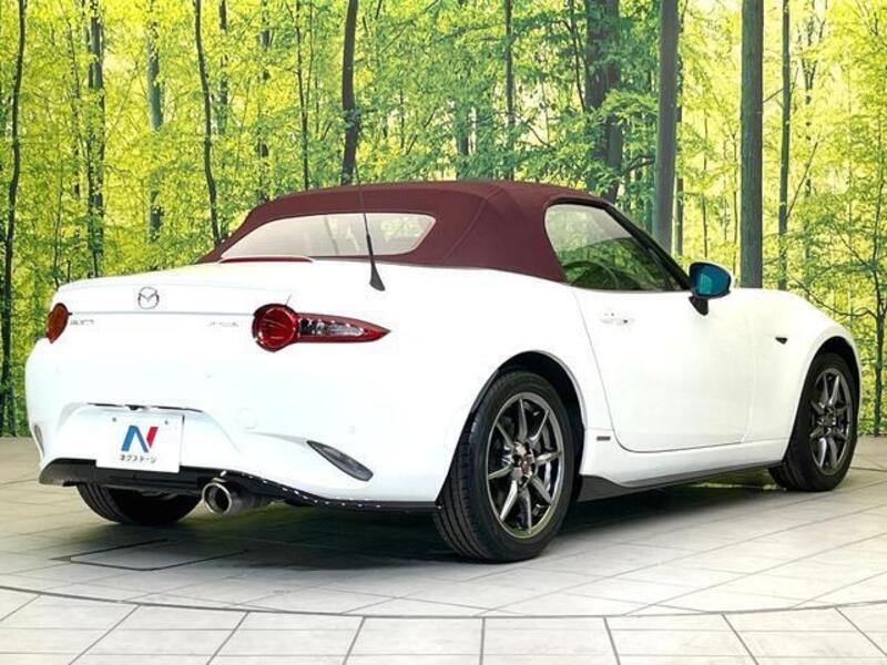 ROADSTER