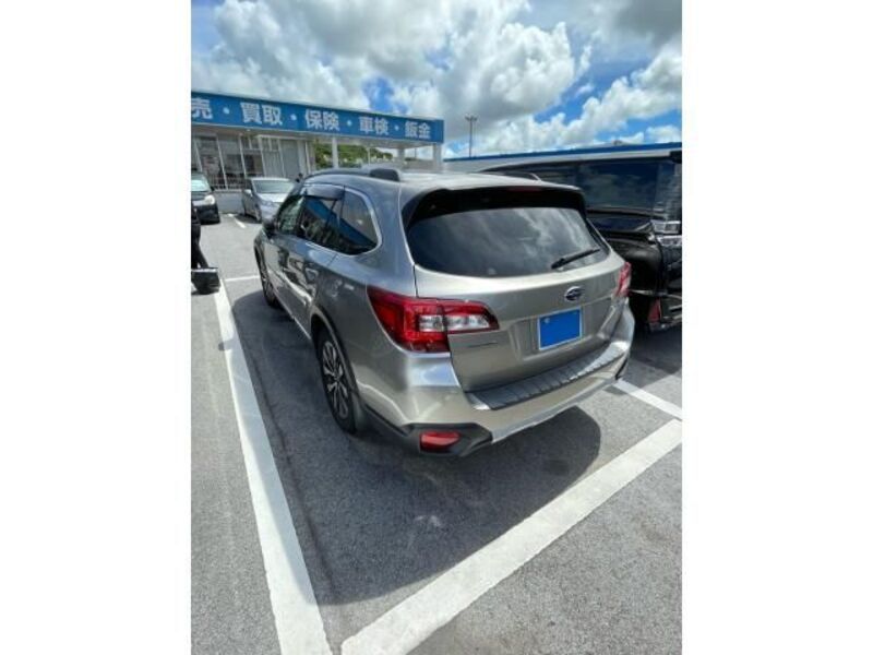 LEGACY OUTBACK