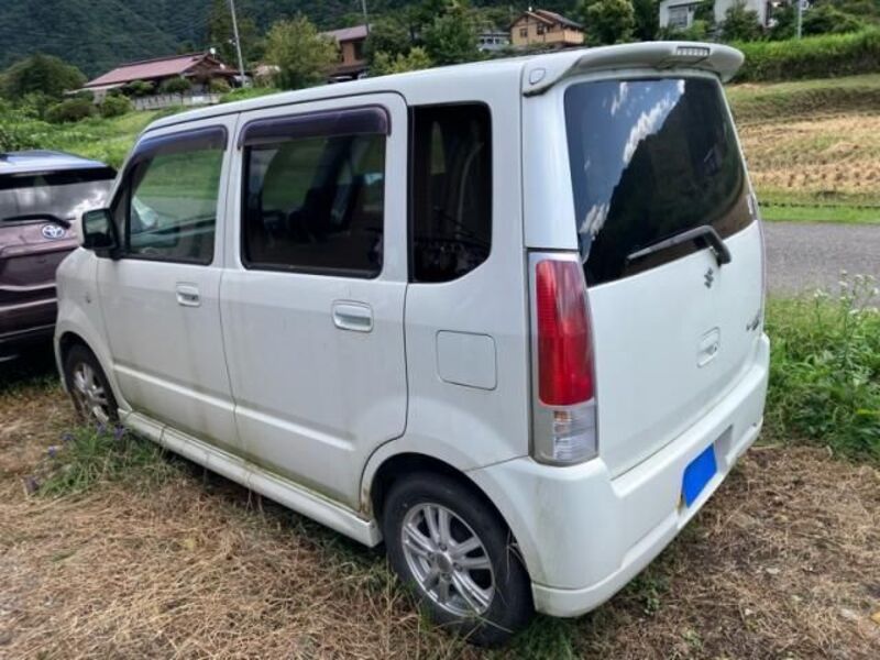 WAGON R