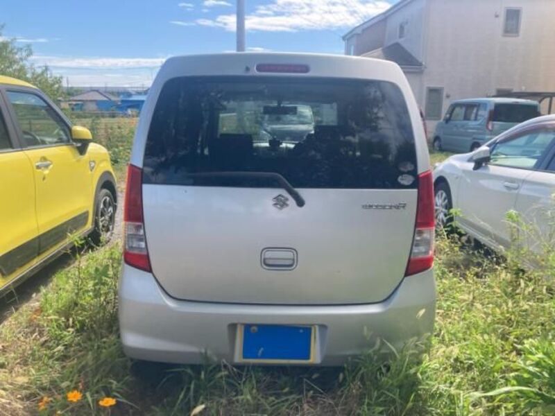 WAGON R