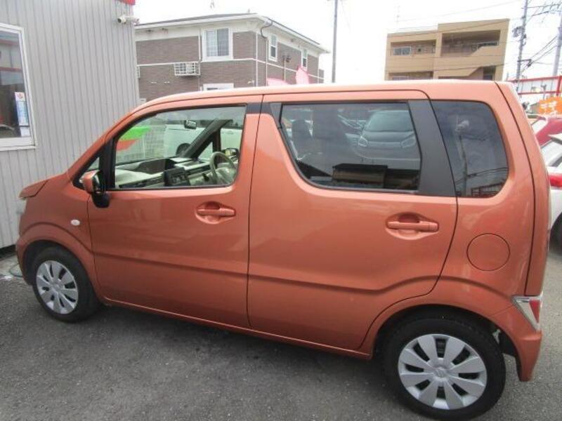 WAGON R