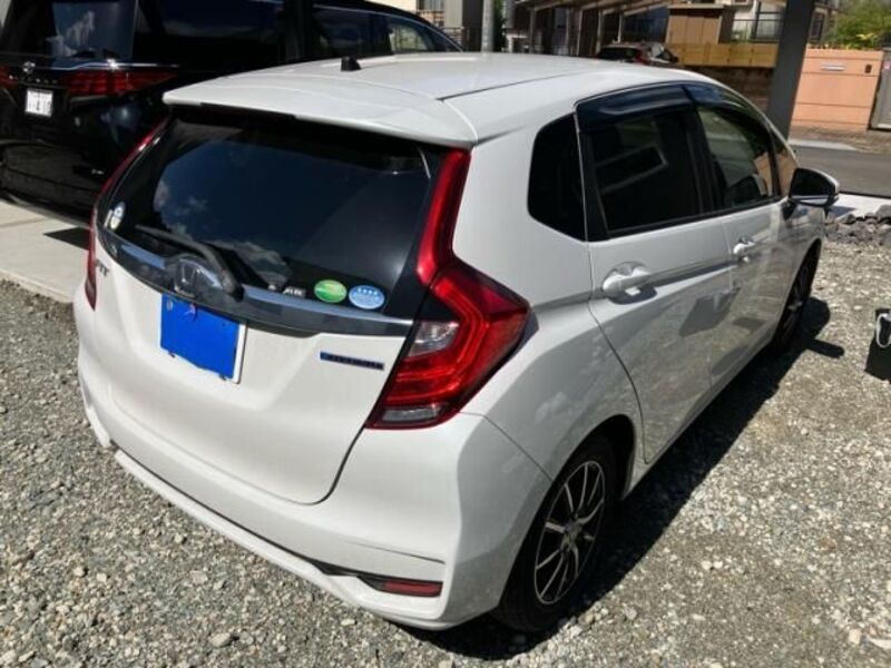 FIT HYBRID