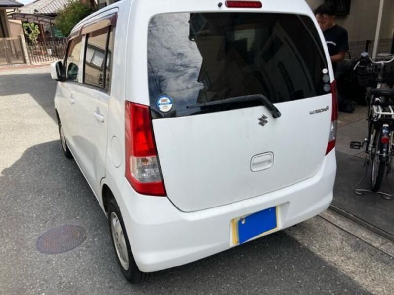 WAGON R