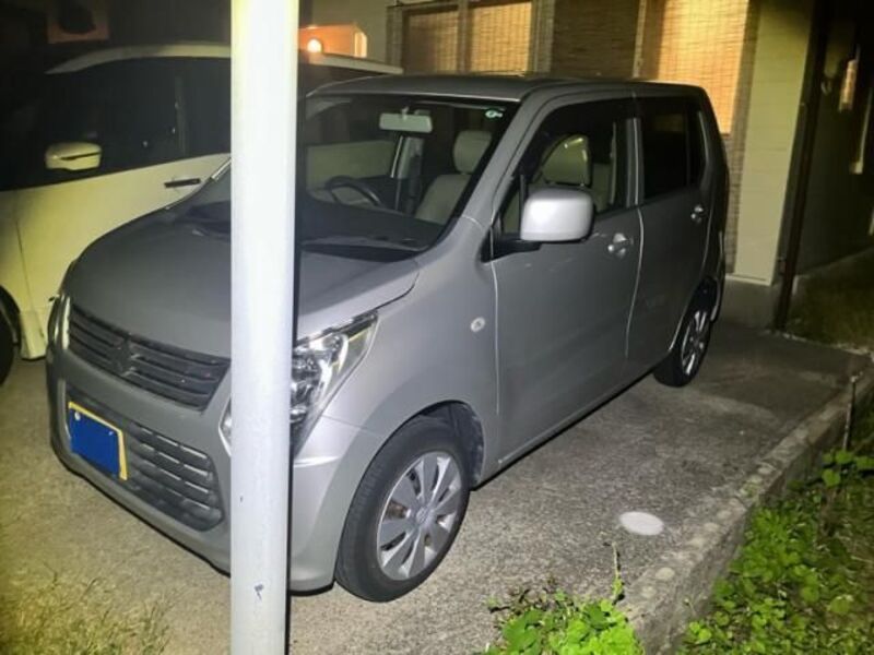 WAGON R