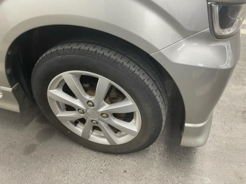 WAGON R