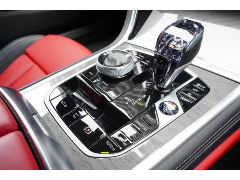 8 SERIES