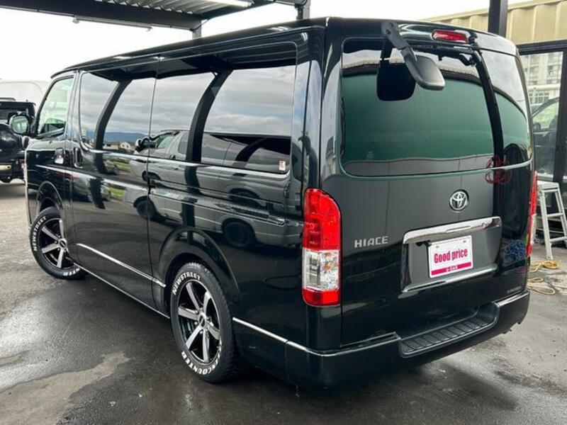 HIACE VAN