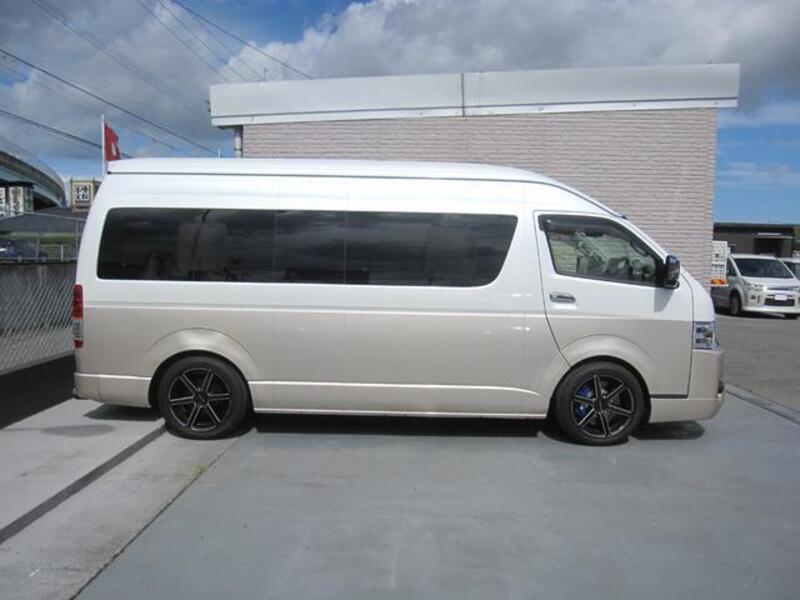 HIACE WAGON