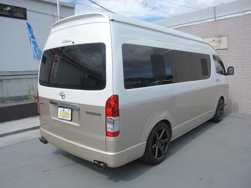 HIACE WAGON