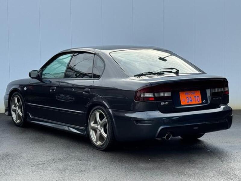 LEGACY B4