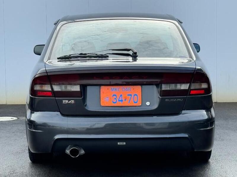 LEGACY B4