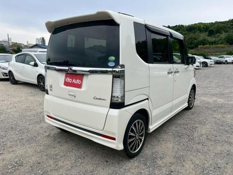 N BOX CUSTOM