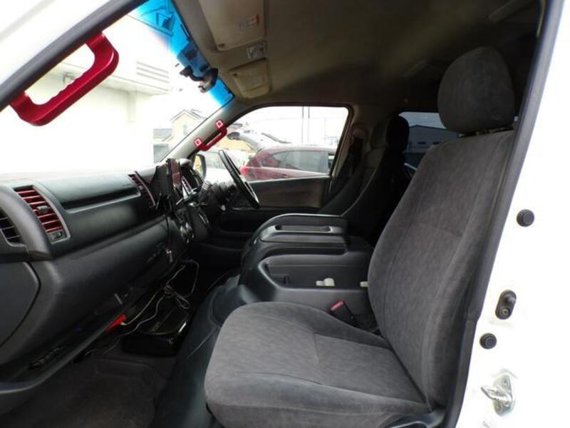 HIACE WAGON