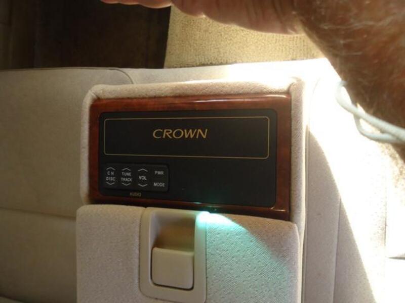 CROWN