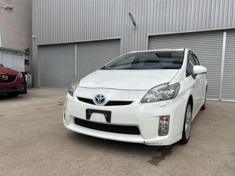 PRIUS-0