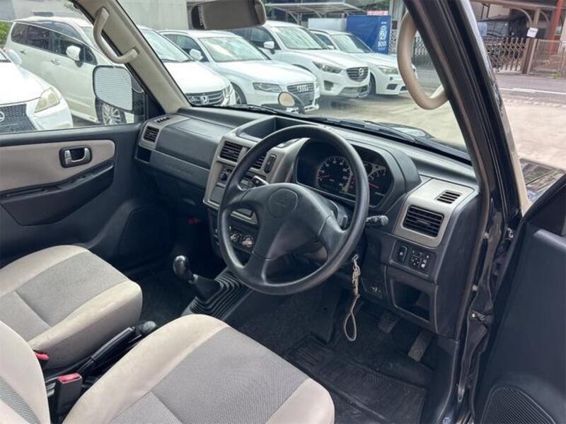 PAJERO MINI