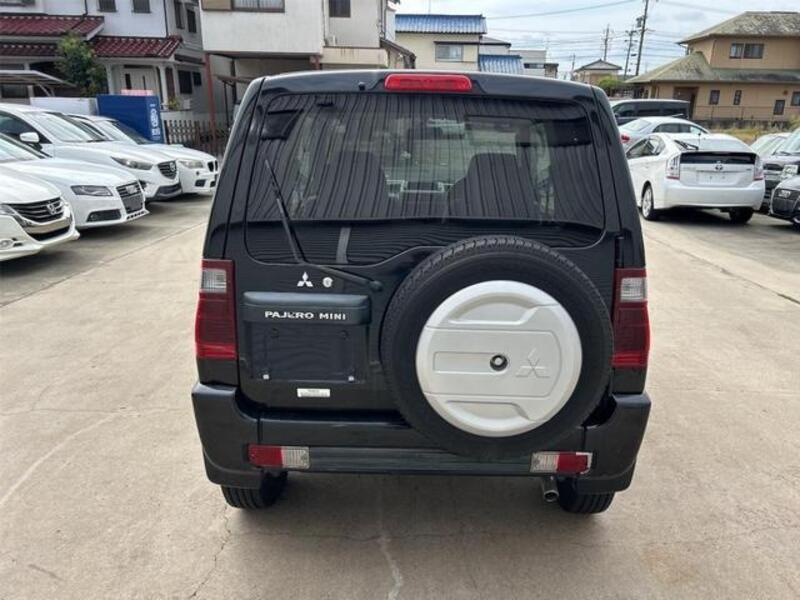 PAJERO MINI