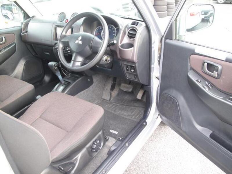 PAJERO MINI