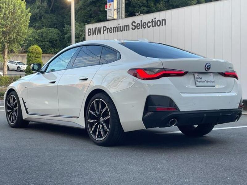 4 SERIES