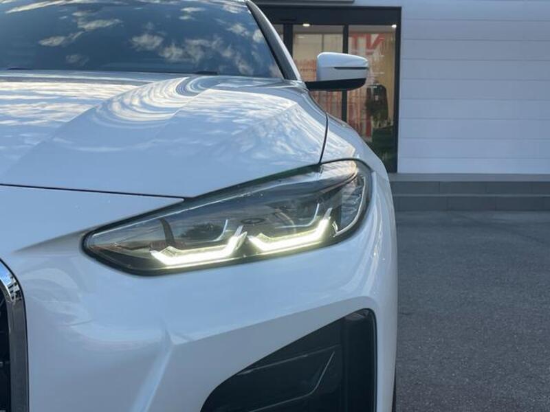 4 SERIES