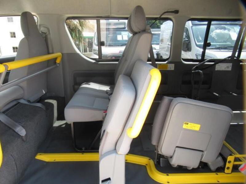 HIACE VAN