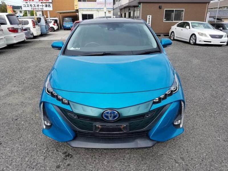 PRIUS PHV