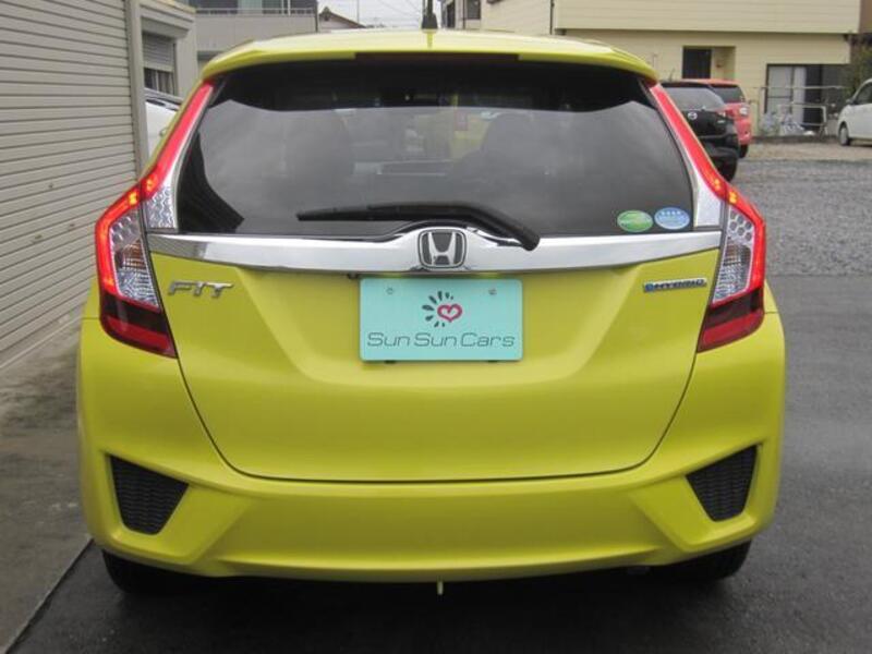 FIT HYBRID