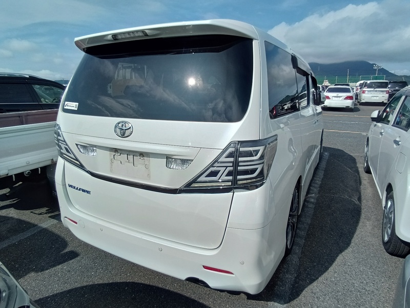 VELLFIRE