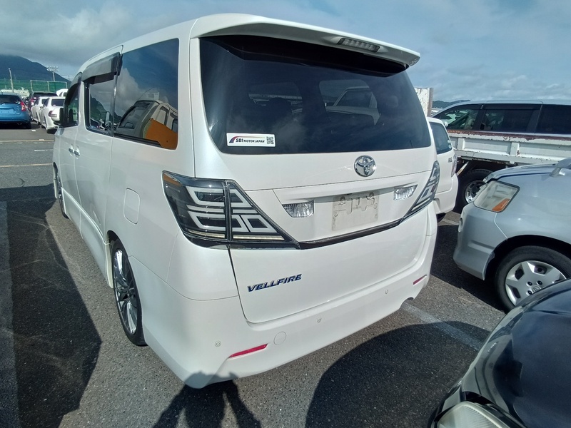 VELLFIRE
