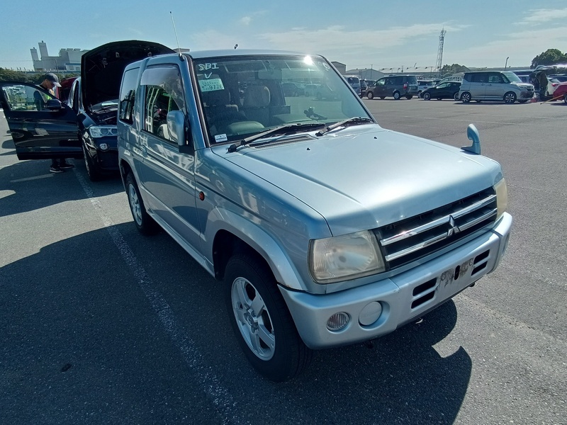 PAJERO MINI