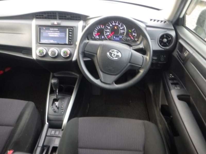 COROLLA FIELDER