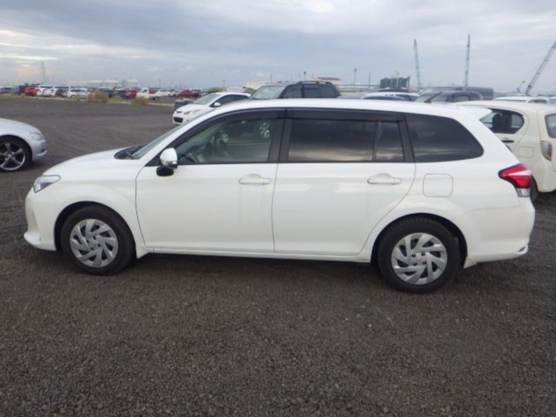 COROLLA FIELDER