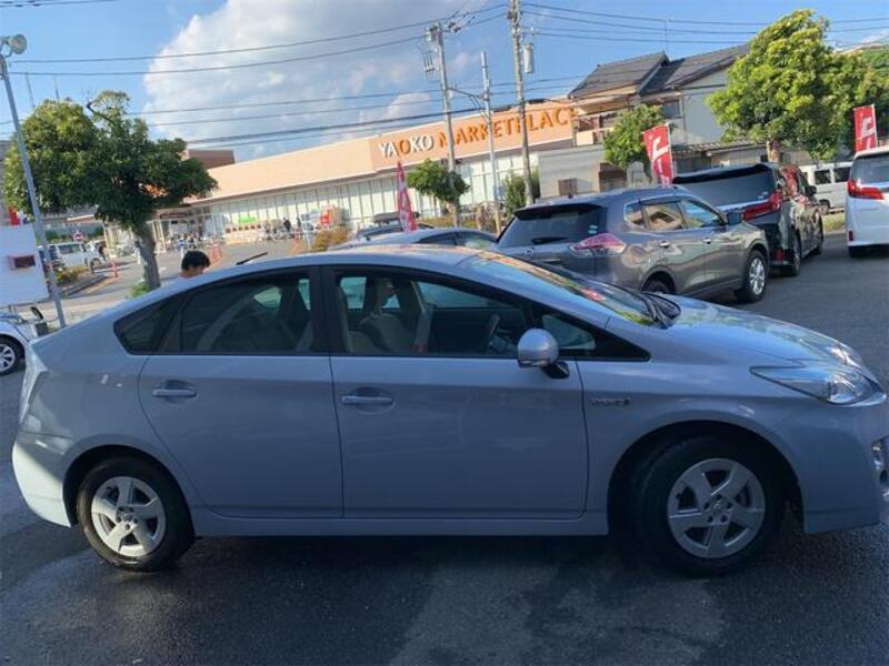 PRIUS