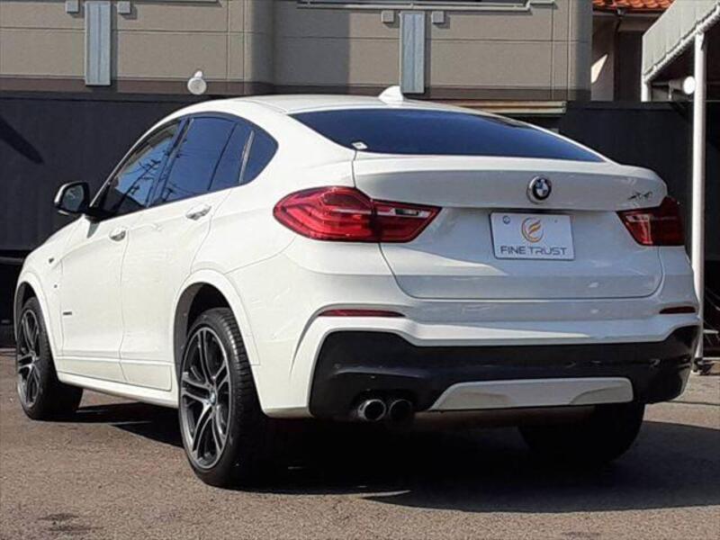 X4
