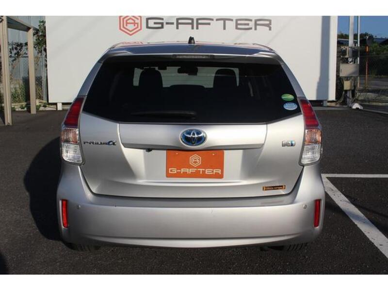 PRIUS ALPHA